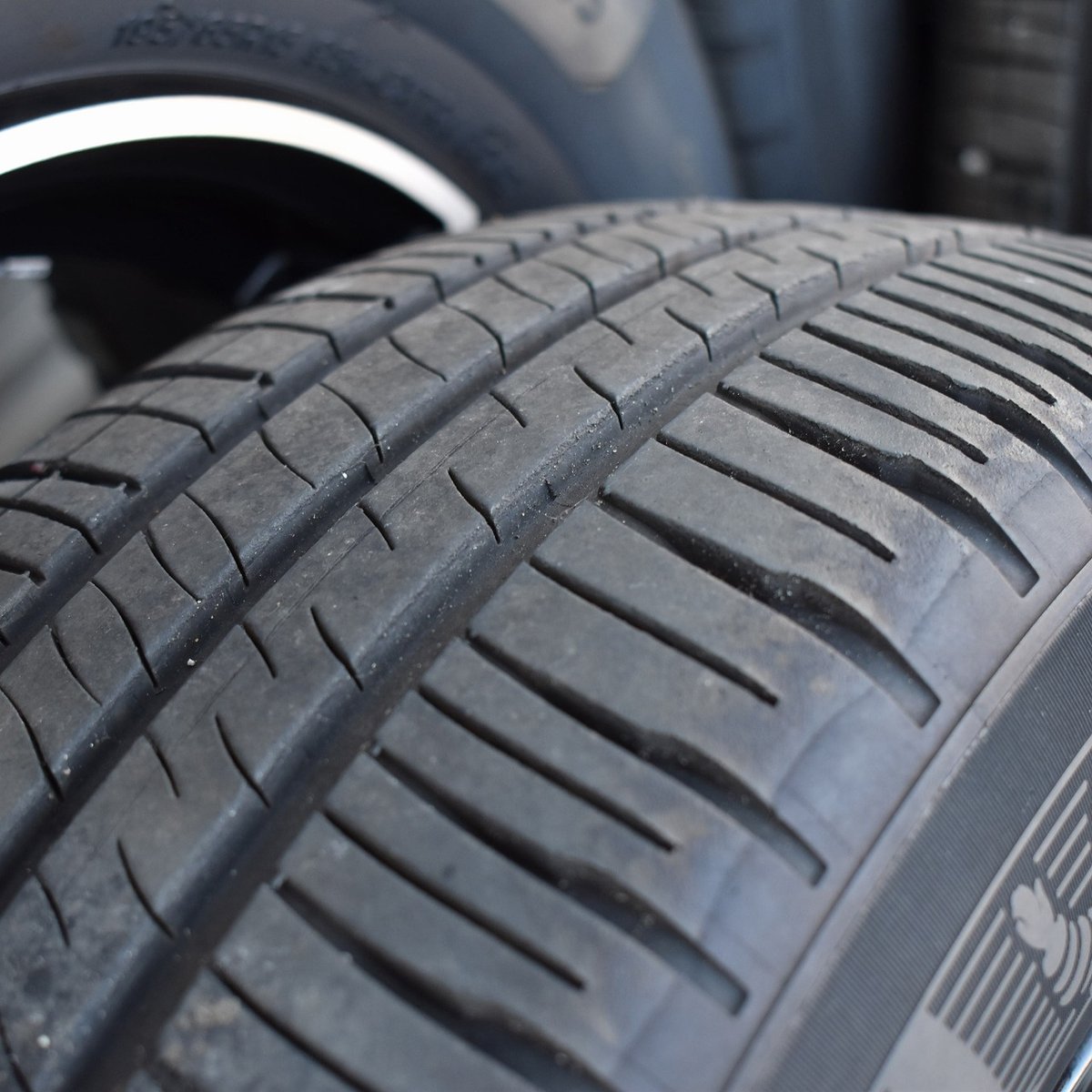 中古良品】カングーⅡ用 OZホイールタイヤセット ☆送料無料