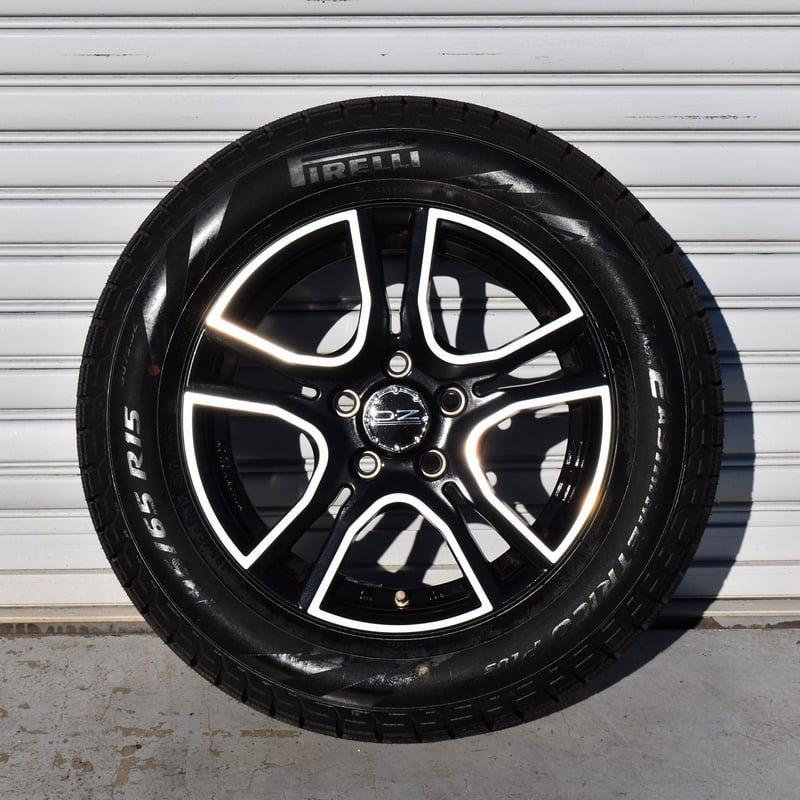 アウトレット品】カングー195/65R15スタッドレスタイヤ＆OZ