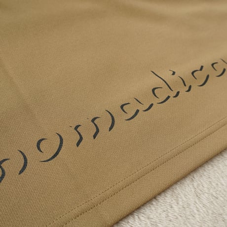 【15周年限定デザイン】クルーネックドライTシャツ（コヨーテ）