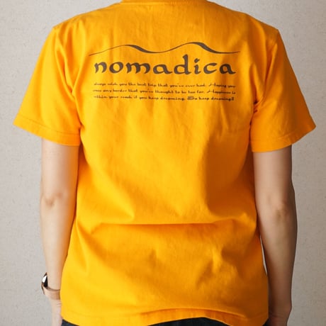 【Woman’s Sサイズのみ】nomadicaロゴT　ゴールドイエロー