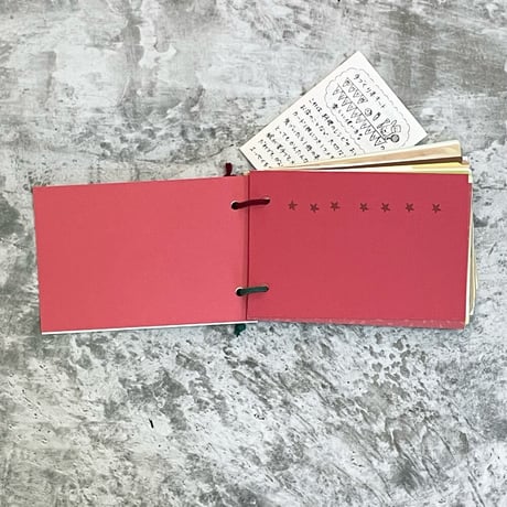 全ページ違う紙の手づくりノート「MY RESTAURANT」 2,000円