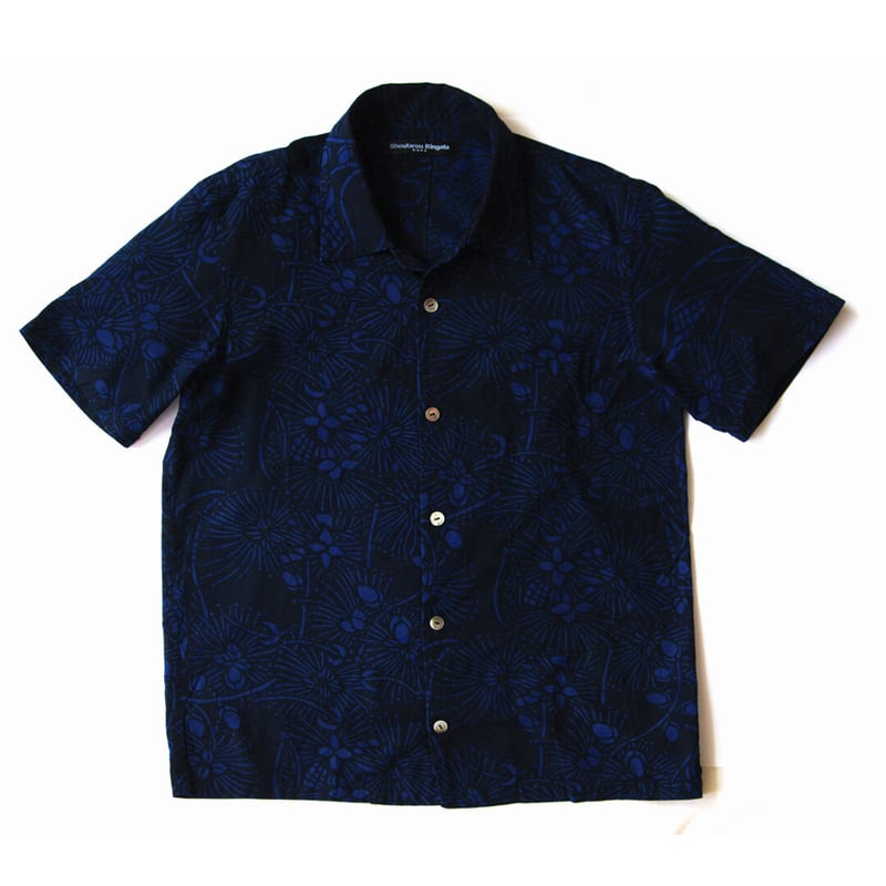 限定生産】沖縄の伝統工芸品：琉球紅型×琉球藍染めシャツ 黒藍