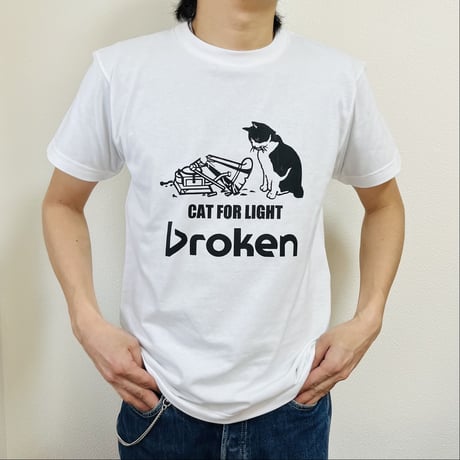 【broken】T-shirts