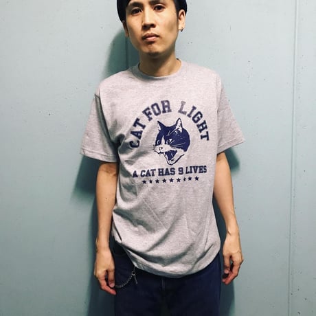 【College_9 lives】Tshirt _Gray