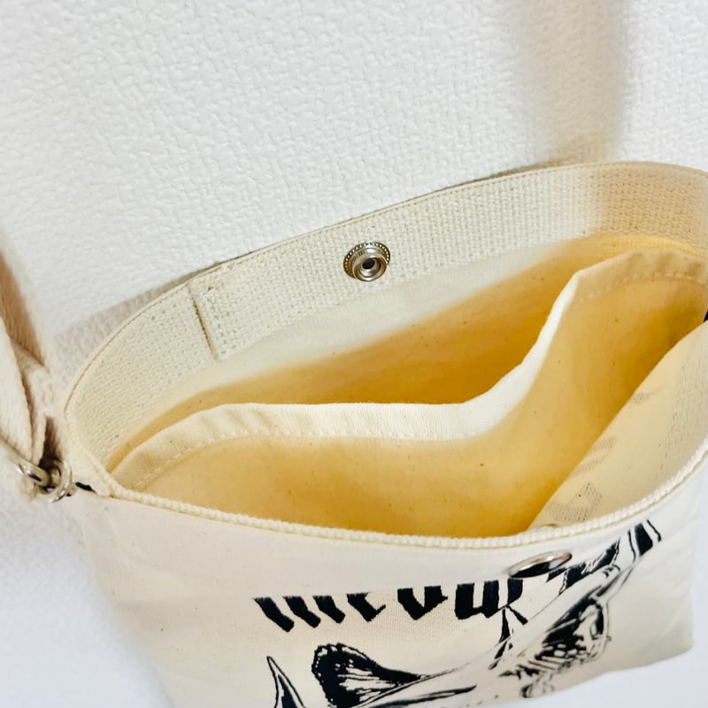 イベント限定 ヘッドロックスタジオ knuckle myce サコッシュ