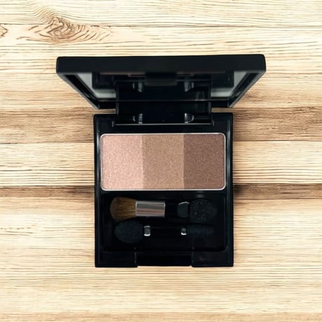 アイシャドウ ＜PK-1 シアーピンク/BR-1 ナチュラルブラウン＞