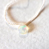38cmネックレス（シルク・ライトベージュ）オパール