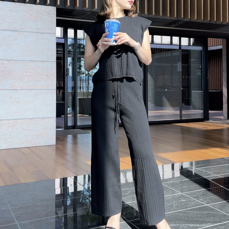 summer knit setup | BrillantSelect Store