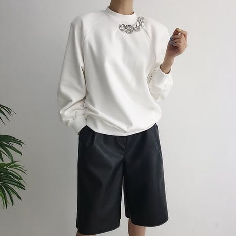 チェー付き トレーナー