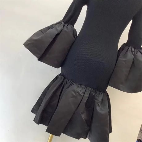 flare sleeve onepiece