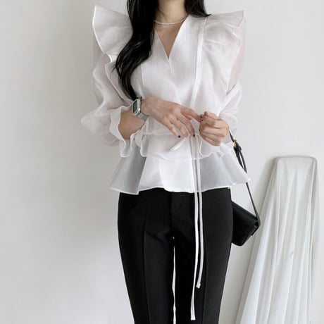 frill tops