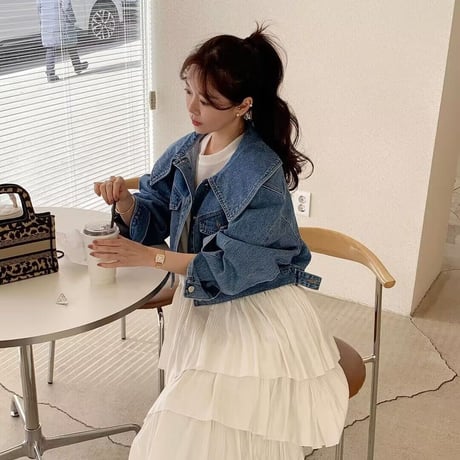 big collar denim jacket