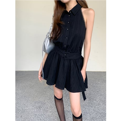 sleeveless onepiece