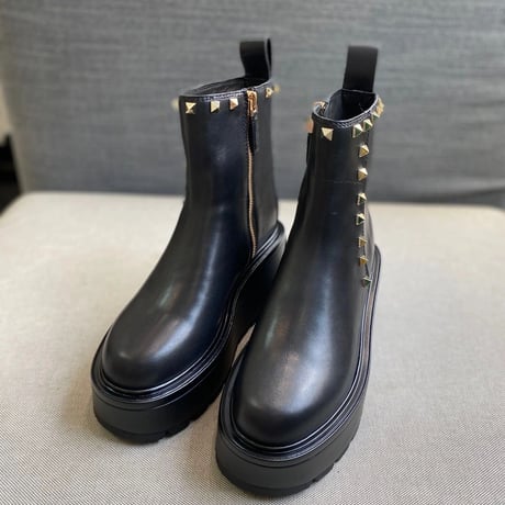 【本革】studs platform boots