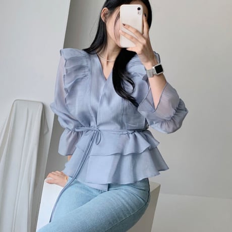 frill tops