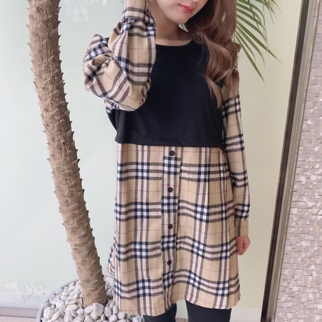 肩あきチェック柄シャツ