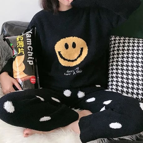 ニコちゃん モコモコルームウェア