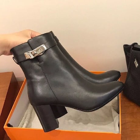 【牛革】buckle short boots