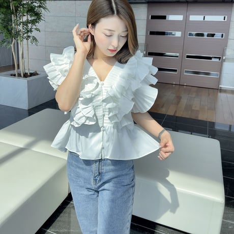 frill tops