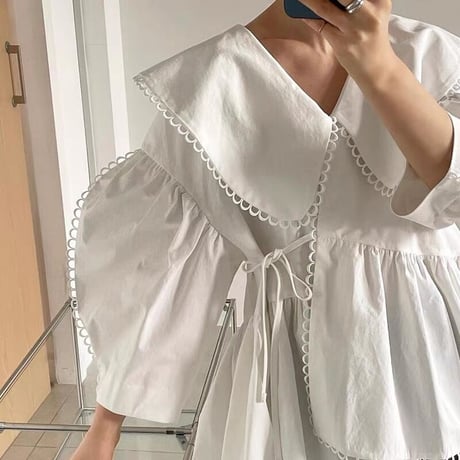 big collar blouse