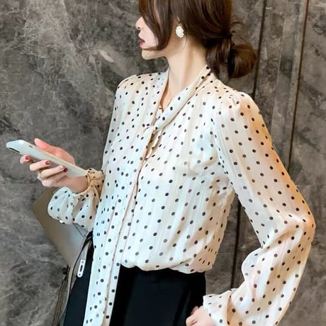 ribbon dot blouse