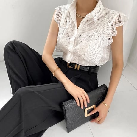 sleeveless lace blouse
