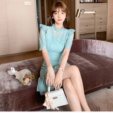 Puff sleeve lace onepiece