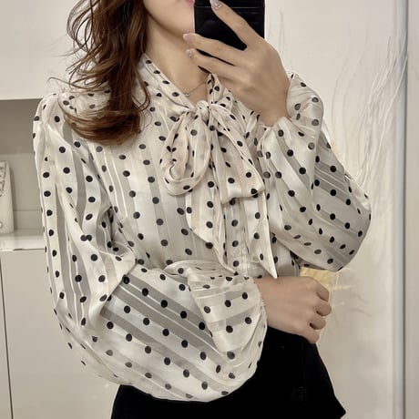 ribbon dot blouse