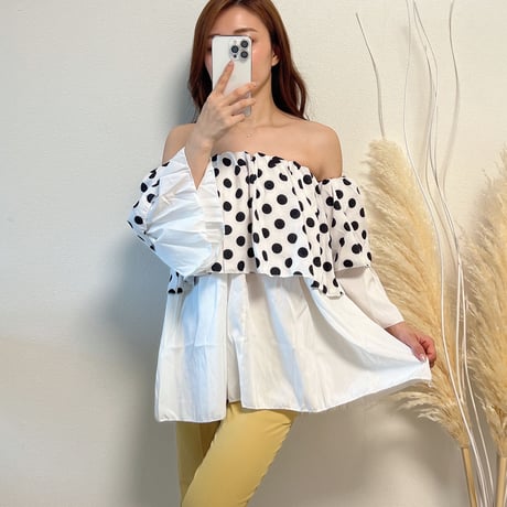 【即納あり】off shoulder dot tops