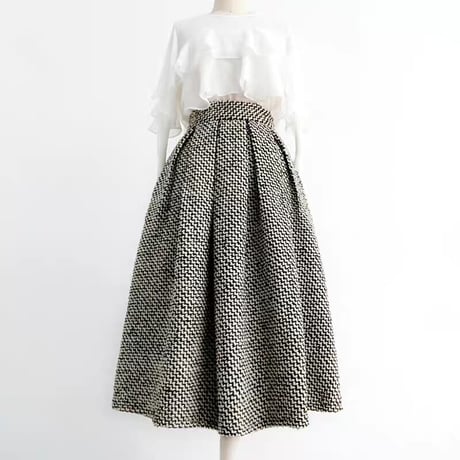 tweed skirt