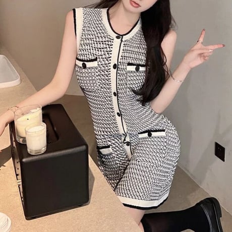 sleeveless summer knit onepiece