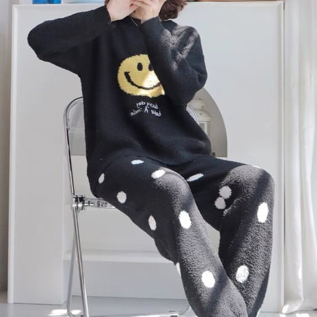 ニコちゃん モコモコルームウェア