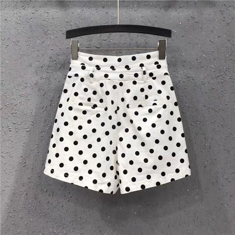 dot short pants