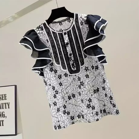 Frilled lace blouse