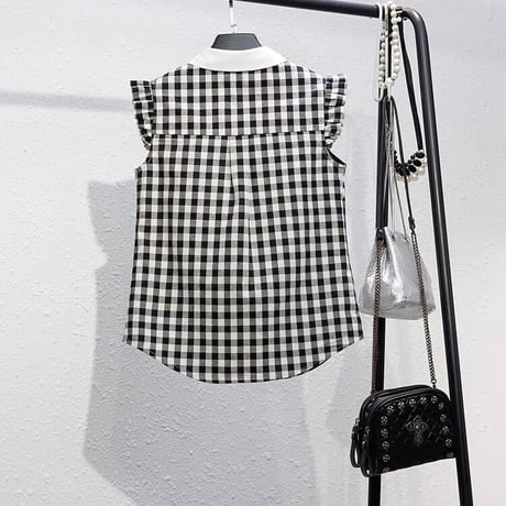 check sleeveless blouse