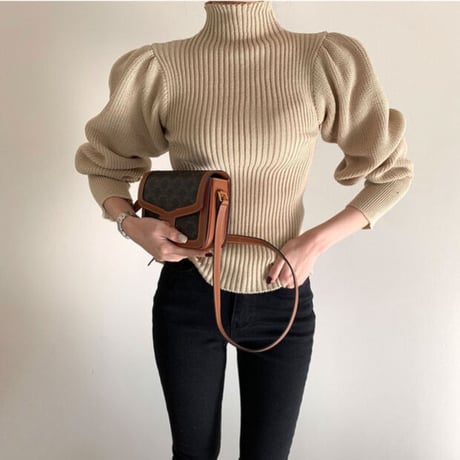 puff sleeve knit