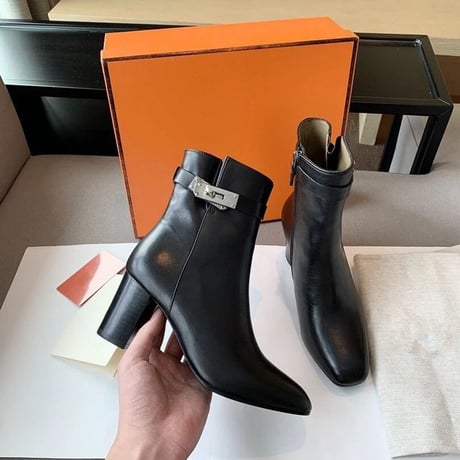 【牛革】buckle short boots