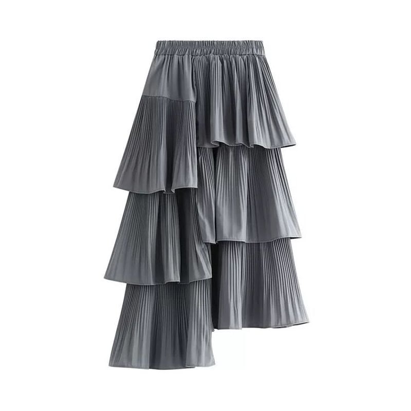 Asymmetrical skirt outlet