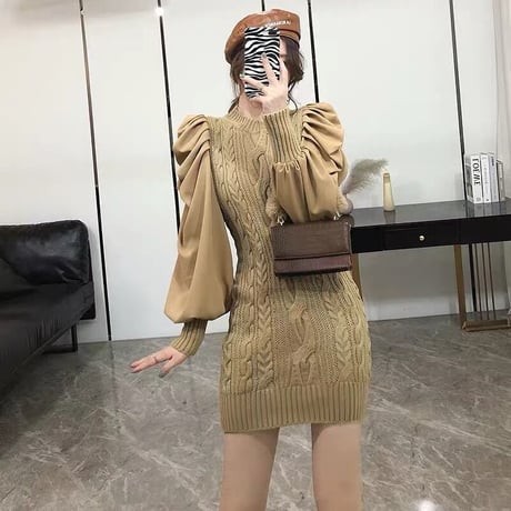 パフスリーブニットワンピース
