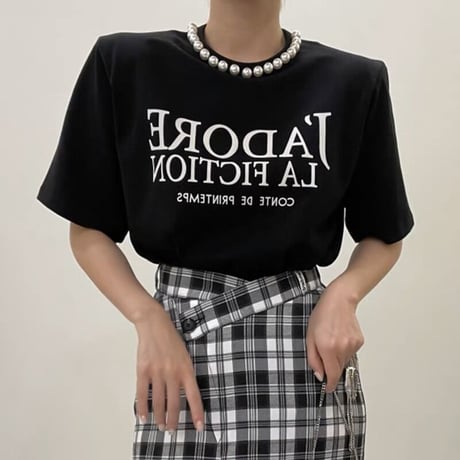 neck pearl t-shirt