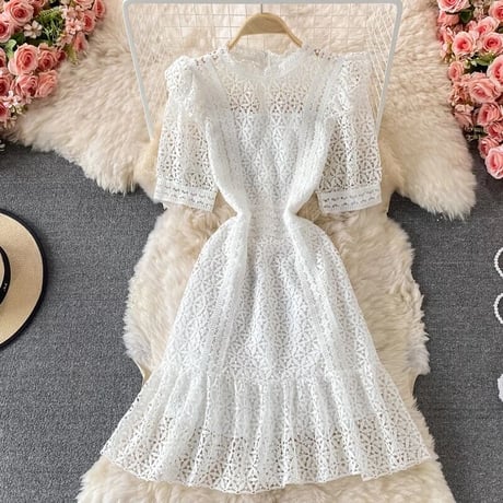 Puff sleeve lace onepiece