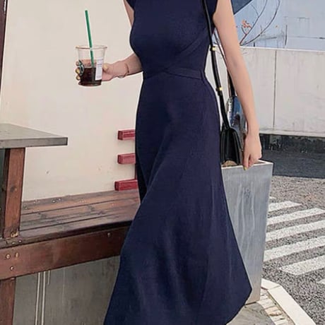 美ラインニットワンピース