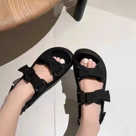 ribbon sandal