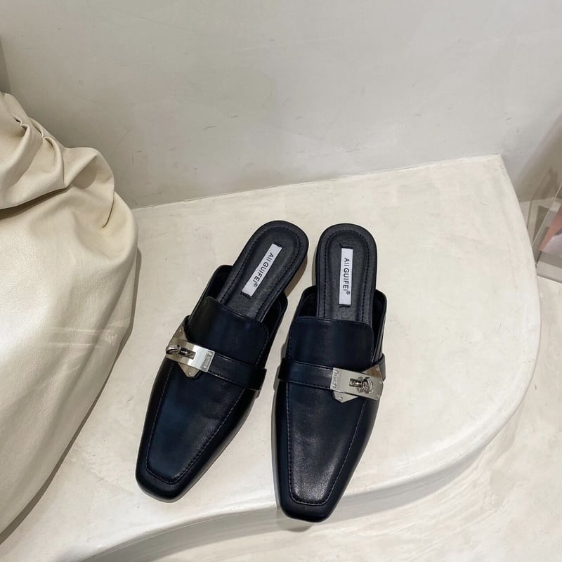 buckle square mule | BrillantSelect Store