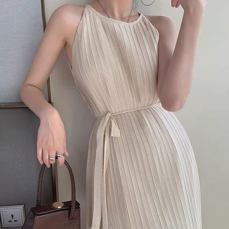 Pleats onepiece