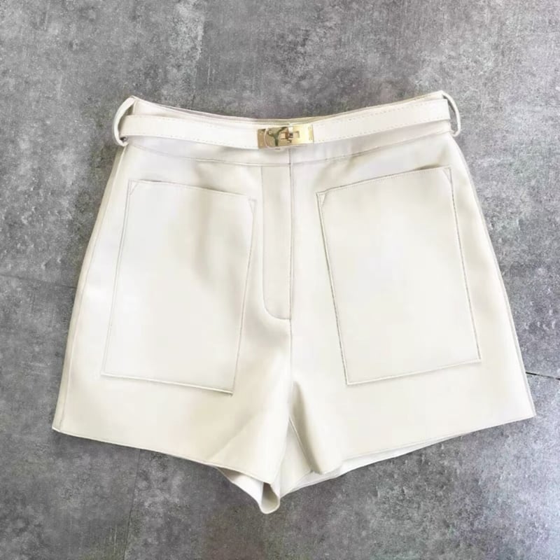 シープスキン バックルデザイン ショートパンツ シープスキン バックルデザイン ショートパンツ