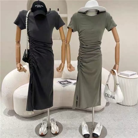 タイトワンピース