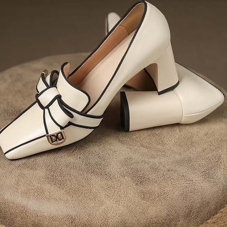 【牛革】ribbon pumps