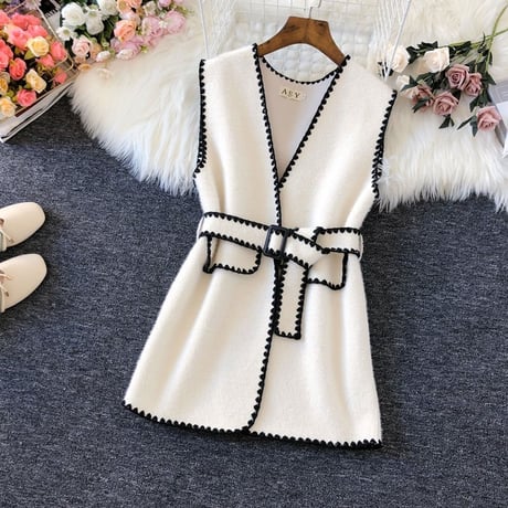sleeveless vest
