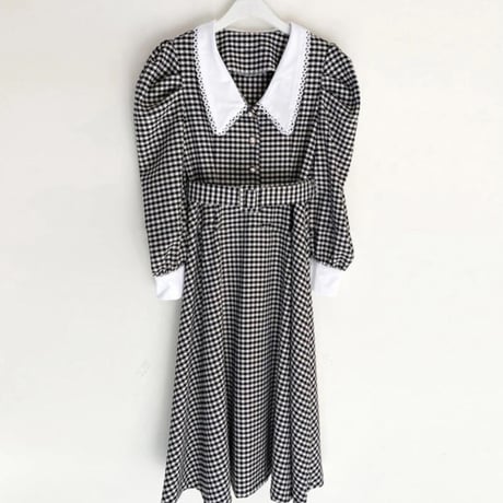 puff sleeve check onepiece